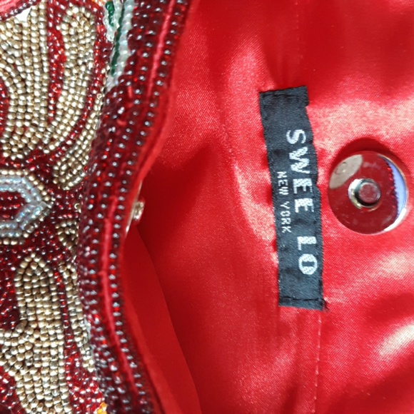 Purse - Picture 2 of 2